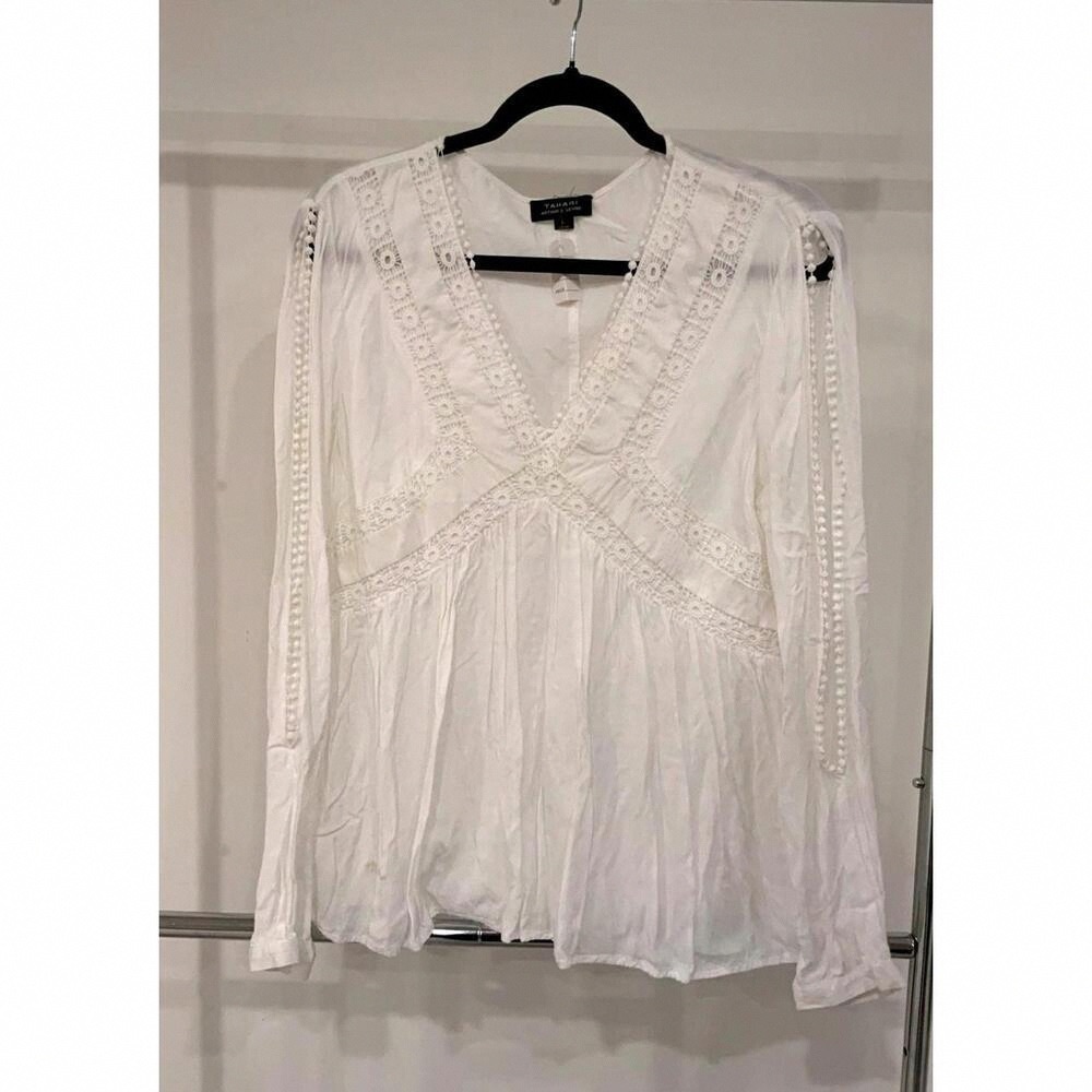 Chic White Lace Detail Blouse